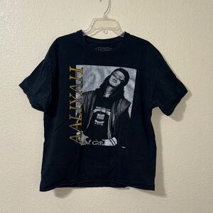Aaliyah Black Graphic T-Shirt XL